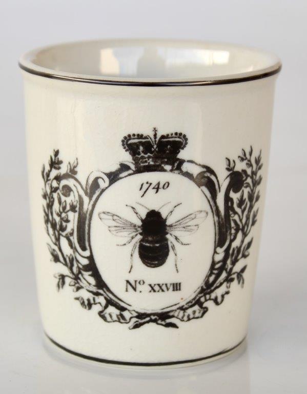BLACK & WHITE BEE BEEKER  9X7.5CM